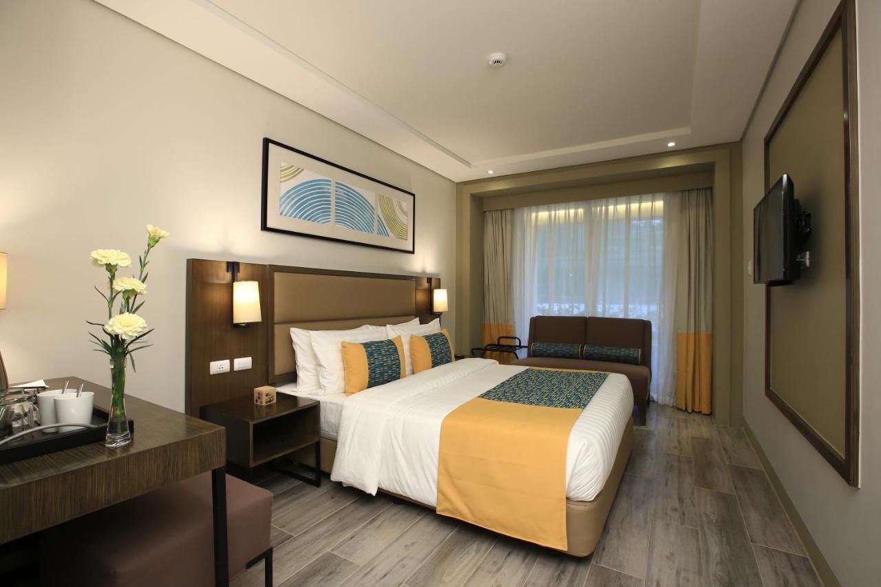 Belmont Hotel Boracay Yapak Exterior photo